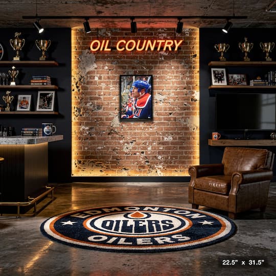 Mark Messier 20" x 29" Framed Canvas Edmonton Oilers 22.5" x 31.5"